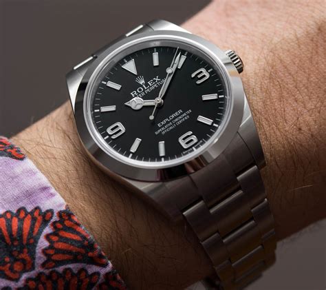 rolex explorer 214270 39 mm